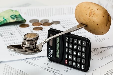 Für eine ECHTE Finanztransaktionssteuer Für eine ECHTE Finanztransaktionssteuer